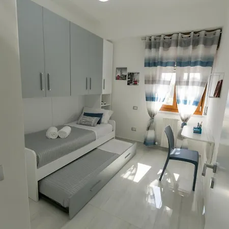 Апартаменты 5 Stelle Free Parking, Netflix, Wi-fi *
