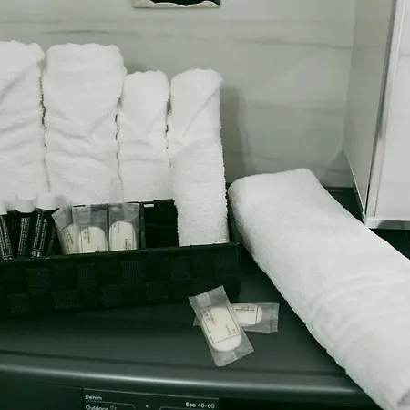 5 Stelle Free Parking, Netflix, Wi-fi דירה