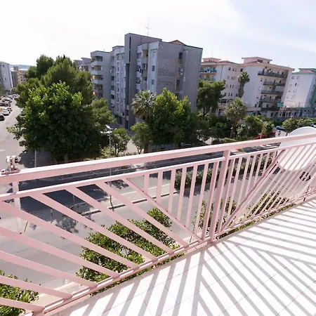 5 Stelle Free Parking, Netflix, Wi-fi