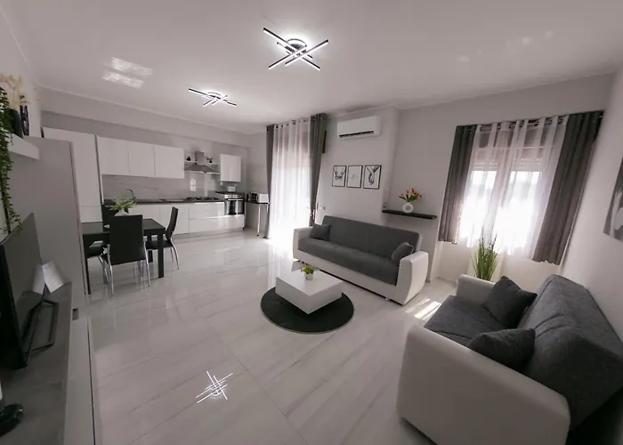 5 Stelle Free Parking, Netflix, Wi-fi 公寓 克罗托内